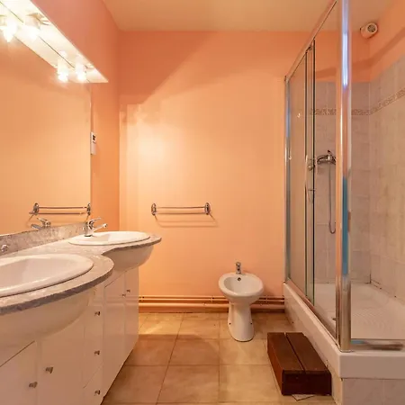 Maison Pour 6 A Avec Wifi Gratuit - Fr-1-695-92 루덴빌